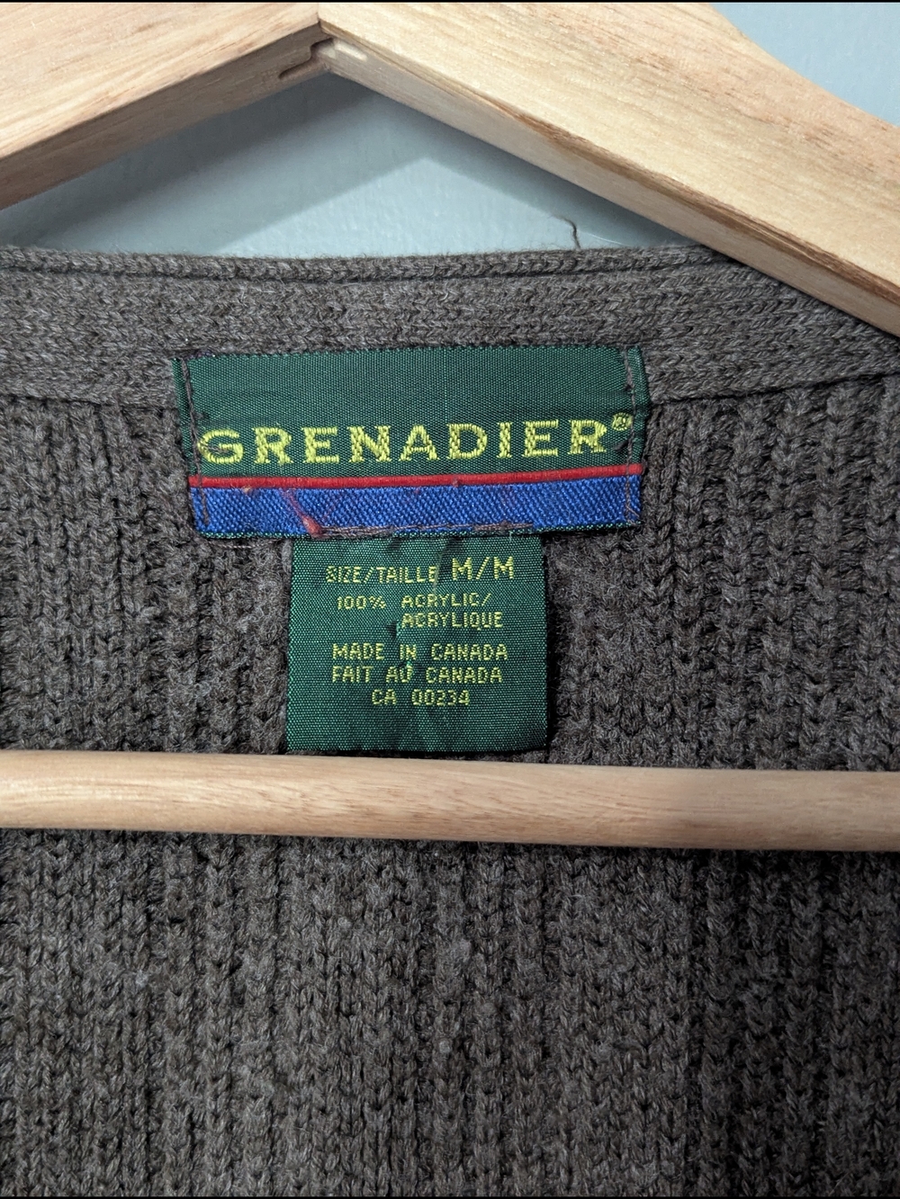 Grenadier Vintage Men's Brown Ribbed Knit Button-Front Grandpa Cardigan Sweater - Picture 3 of 10